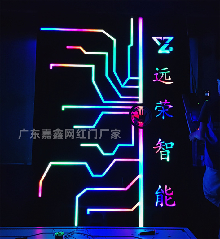 云浮酒吧网红门.jpg