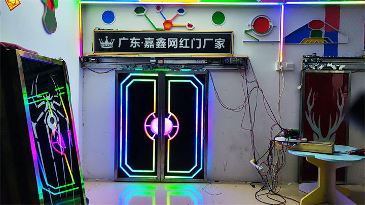 触控发光自动门