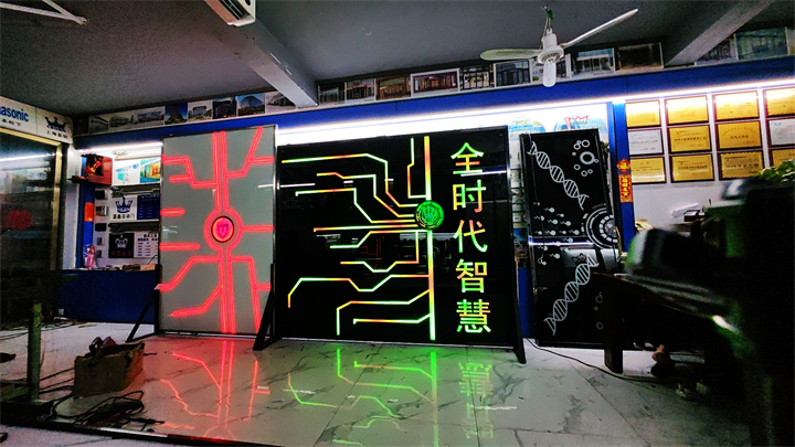 酒馆科技自动门