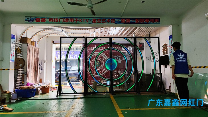科技透明自动门