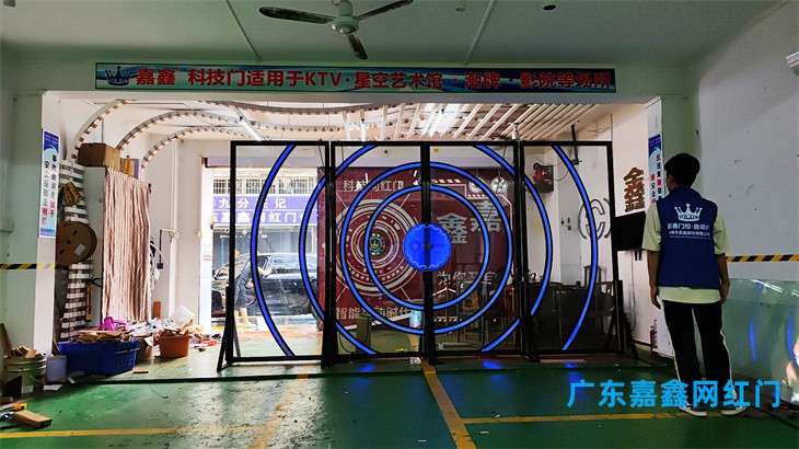 透明展厅科技门