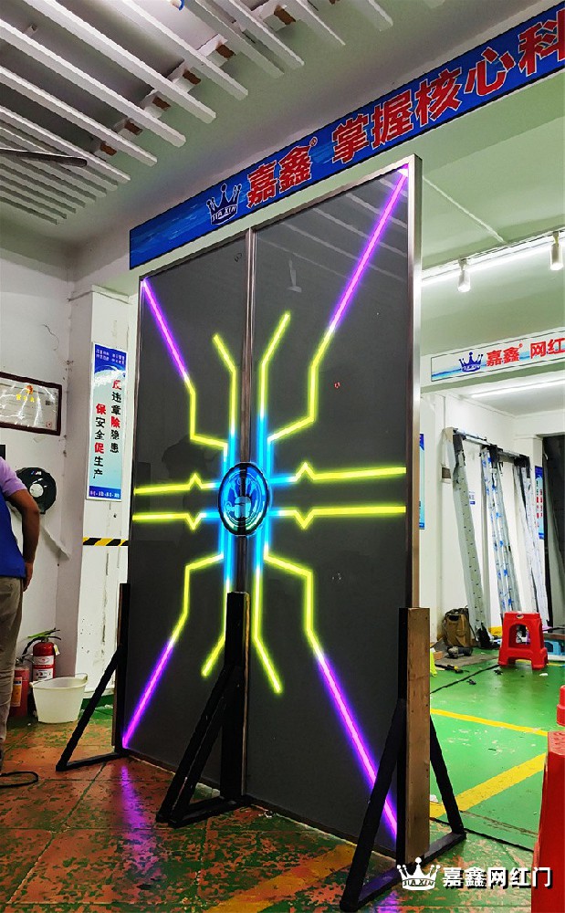 科技展馆网红自动感应门 手按解锁机关门