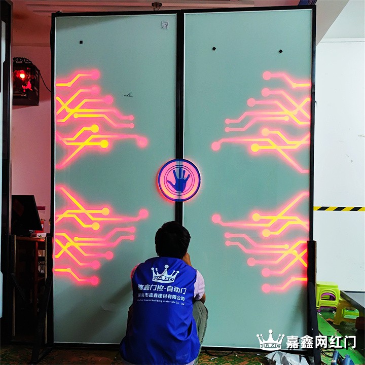 手掌感应移门定制