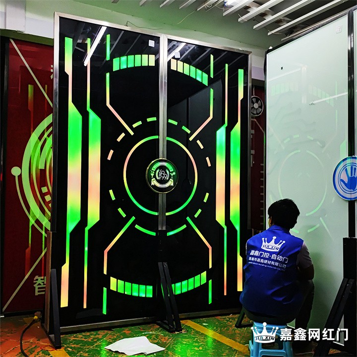 科技手掌互动网红门