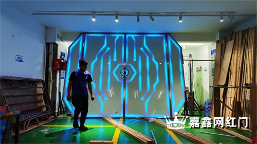 展厅触摸科技门