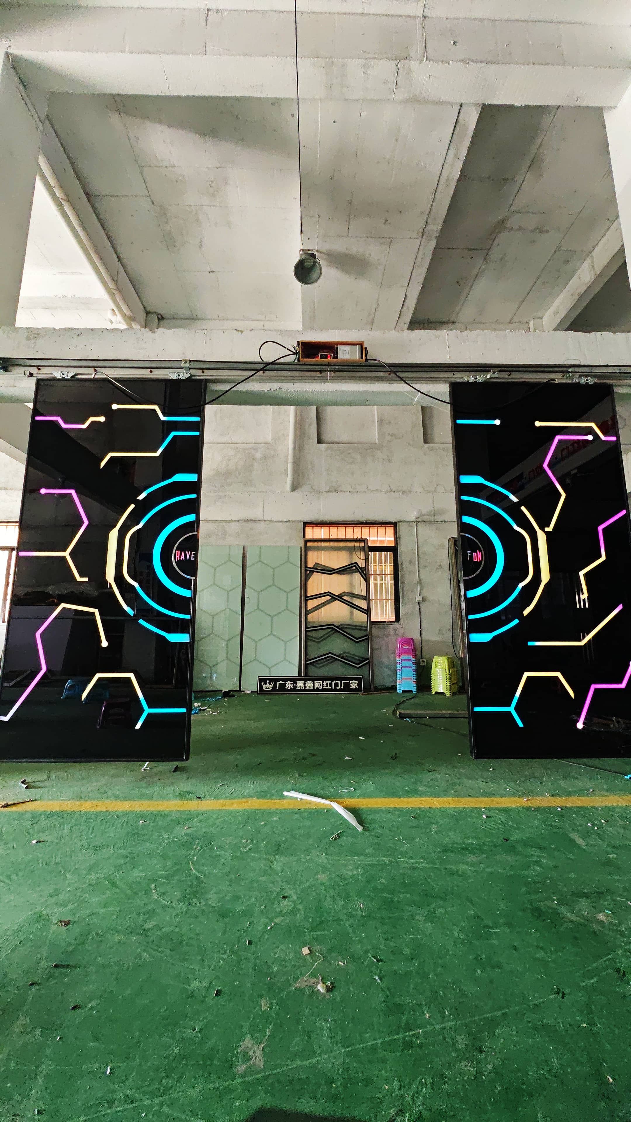 歌厅定制包厢网红门